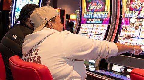 Resorts World opens newest casino in Newburgh Mall .